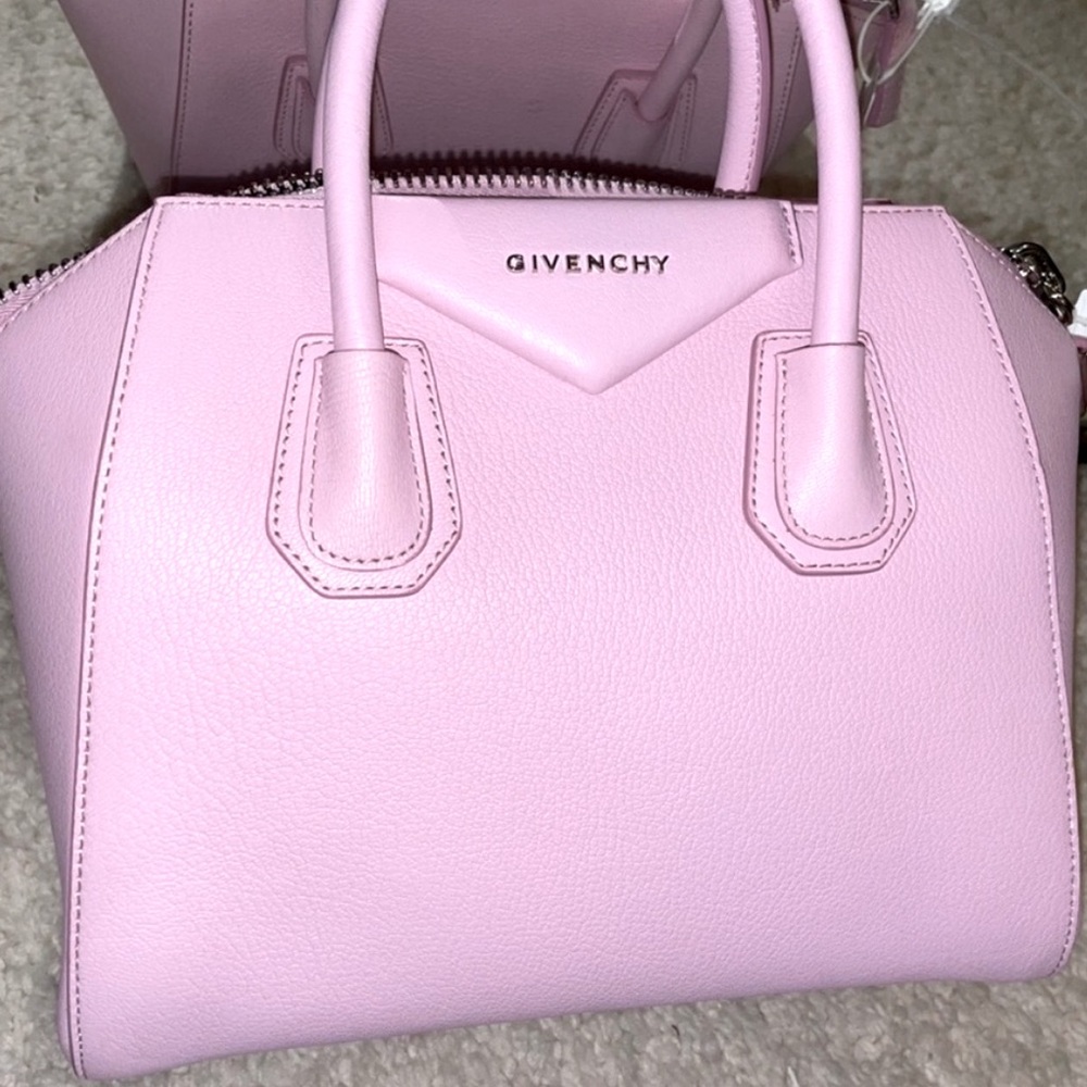 RARE! BRAND NEW PINK GIVENCHY ANTIGONA